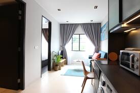 Singapore River Apartment | Tasteful & Cozy 1BR Apartment in Tiong Bahru