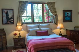 Montecito House | Private Zen Room in Elegant Tuscan Estate