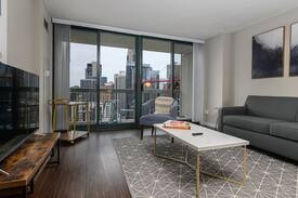 Near North Side Apartment | Kasa | Chicago | Trendy 1BD/1BA River North Apartment