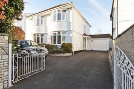 Sandbanks House | 'Broad Reach' - house on Sandbanks near beach