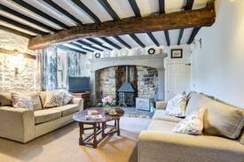 Worton House | Lupin Cottage in Gunnerside, Swaledale