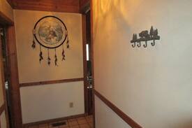 Blue Ridge Cabin | Cochise cabin with hot tub and electric logs