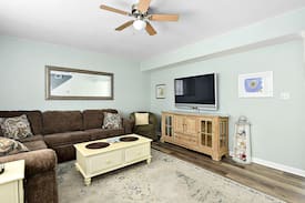 Ocean City House | Fantastic Pet Friendly 3 Bedroom Townhome in North OC with Parking for 2!