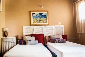 Aregua Hotel | Habitaciones privadas en Areguá