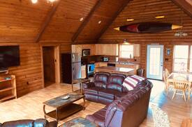Amity Cabin | "Lakewood Cabin" at Timber Lodge Ranch