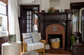 Rivermont Apartment | Vintage Flat in Rivermont Historic District