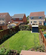 East Kilbride House | Double room, tea coffee, your own bathroom.