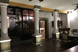 Centro House | Casa Amado León