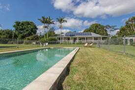 Eumundi House | Close to Eumundi Markets & Noosa, breakfast & pool