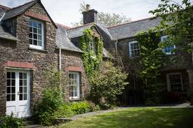 Cresselly House | Middlelands House, Rural Retreat