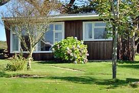 Mount Hawke Cabin | Chalet, North Coast Cornwall (newly renovated)