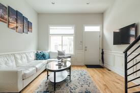 South Philadelphia House | PENN & CHOP ⭐️Top rated Philly Airbnb⭐️ Roof deck