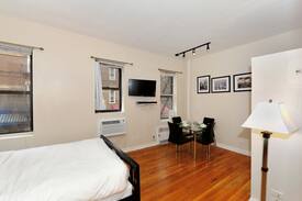 Greenwich Village Apartment | Prime NYU Studio apartment * Greenwich Village