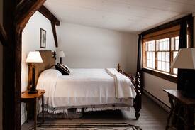 Strafford House | Parker Mountain Lodge
