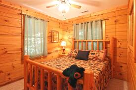 Alarka Cabin | ALARKA CREEK HIDEAWAY
