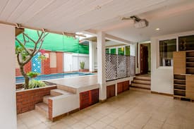 Pratumnak Hill House | phra tamnak pool village 3bedroom