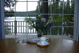 Hayden Cabin | BEAUTIFUL LAKEFRONT HOME W/ BOAT
