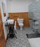 Aghalee Apartment | Aghalee House "Victorian Barn Apartment"