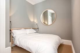 Tollcross Apartment | Edinburgh City Centre/Meadows Flat