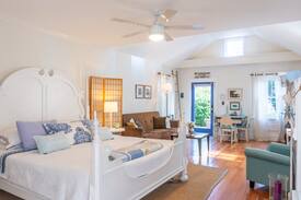 Mystic House | Carriage House at 26 Pearl Street