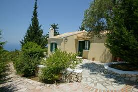 Agios Nikitas Villa | Villa Daphne - Agios Nikitas Villas