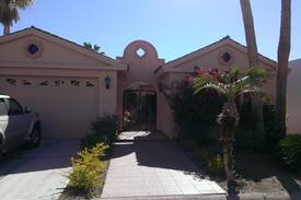 Villas California House | 10 Villas California / Water front House