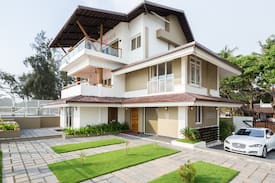 Vypin House | Camper by the bay, cherai beach