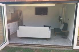 Willoughby House | Self Contained Renovated 1 Bedroom Granny Flat