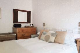 Neath House | Tŷ Selah, Lovely room in Victorian town house. 2.