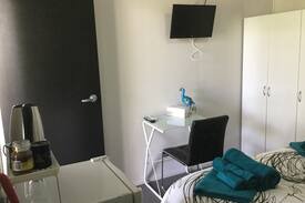 Chinchilla House | Rubern Lodge ,Room number 3 ,queen room