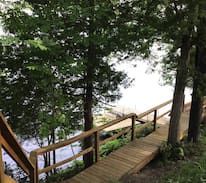 Irons House | Lakefront Cozy Cottage Big Bass Lake