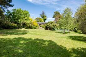 Sorrento House | BLAIR GARDEN RETREAT - PORTSEA