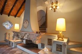 New Golden Mile Villa | Exclusivo Cortijo San Francisco con (Phone number hidden by Airbnb) ha