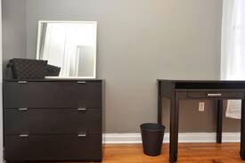Fort George Apartment | One Fabulous Private Room
