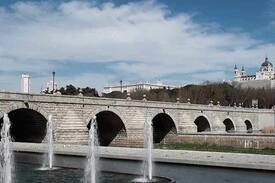 Puerta del Angel Apartment | Room in refurbished apartment next to Royal Palace