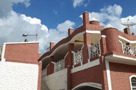Portao House | Castelinho