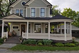 Johnson House | Mansfield Inn Bed and Breakfast