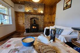 Donegal Cabin | Rosie's Cottage * Wild Atlantic Way *