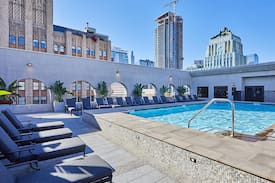 Historic Core Apartment | Broadway Palace Apartments
