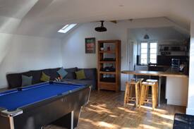 Tunstead House | Crossing Retreat