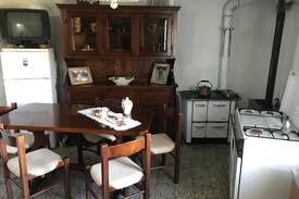 Antona House | Cà Elvia - Tranquillità ai piedi delle Alpi Apuane