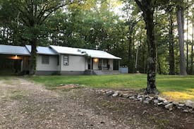 Board Camp Cabin | Wolf Pen Gap / BKW Cabin