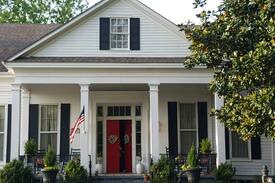 Holly Springs House | The East Room in Holly Springs near Oxford
