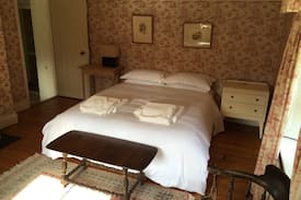 Glendalough House | The Glendalough Lodge