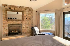 Chalet Village Cabin | Shopes' Cottage | Chalet Village | Gatlinburg