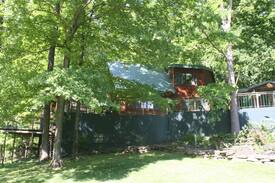 Perks House | Dongola Bay Country Home
