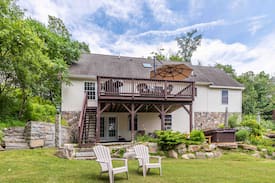 Pittsfield House | Cozy and Quiet in the Berkshires
