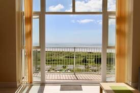 Pendine Apartment | Sea Fairer Apartment - Pendine Manor