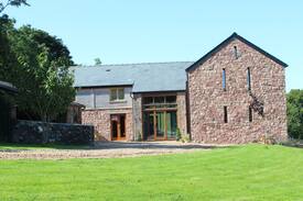 Cwmcarvan House | Monmouth Bed & Breakfast