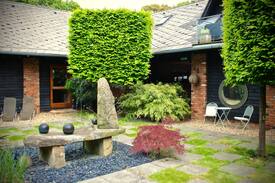 Rickmansworth Bed & Breakfast | Family Friendly Farm B&B, single room only, £65.00